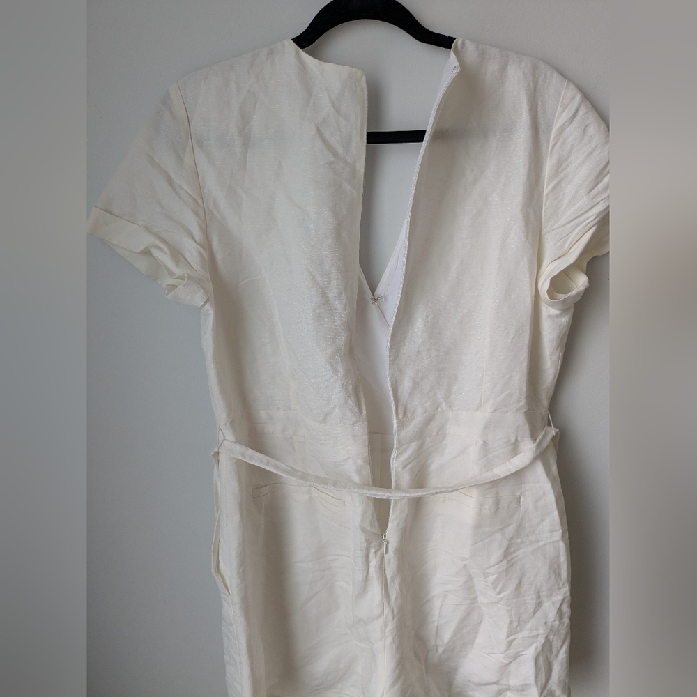 Banana Republic linen/ cCotton blend shorts romper- Size 12 - Picture 9 of 9